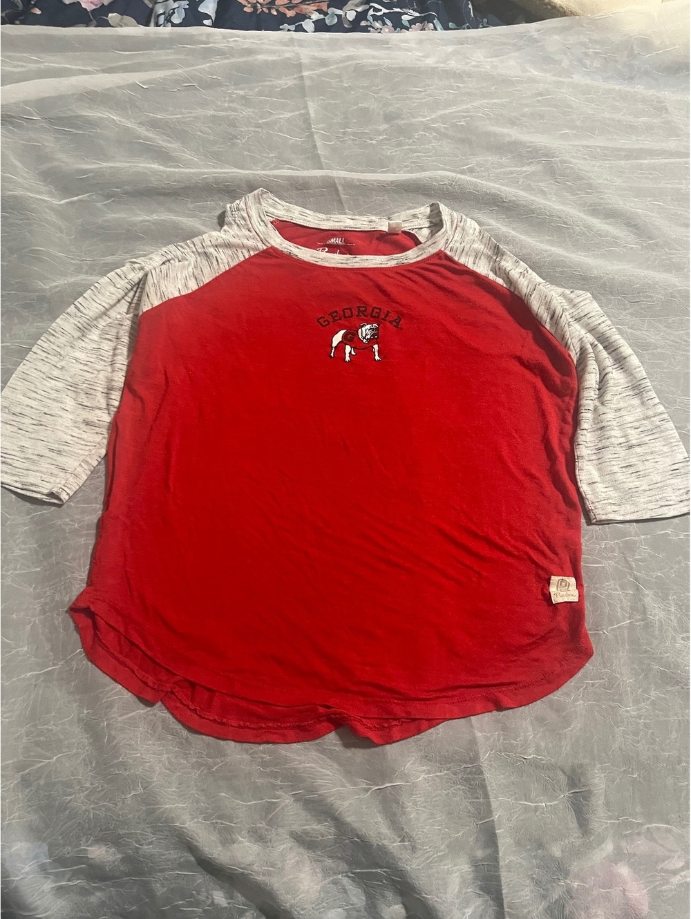 UGA Bulldogs Embroidered Mascot Raglan Shirt Red Space Dye Grey-Small
